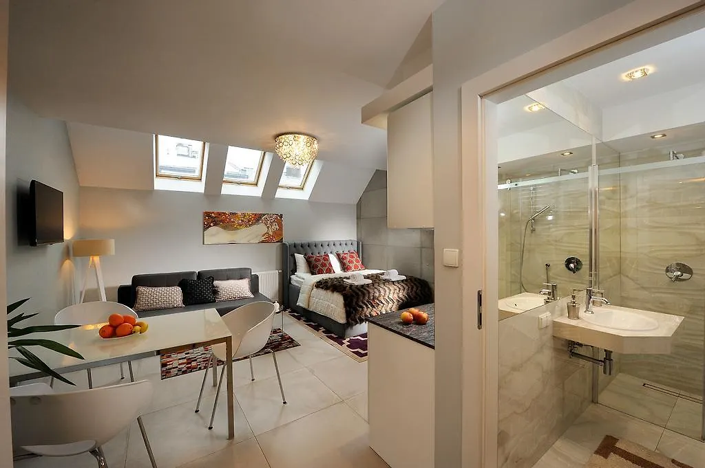 Elegant City Center Apartment Krakow